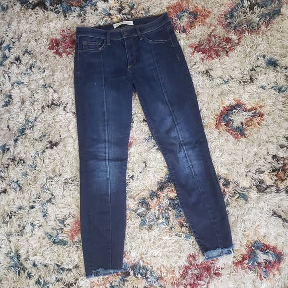 Gap True Skinny Ankle Jeans Dark Wash Mid Rise Raw Hem Distressed Boho Stretchy - Picture 2 of 10